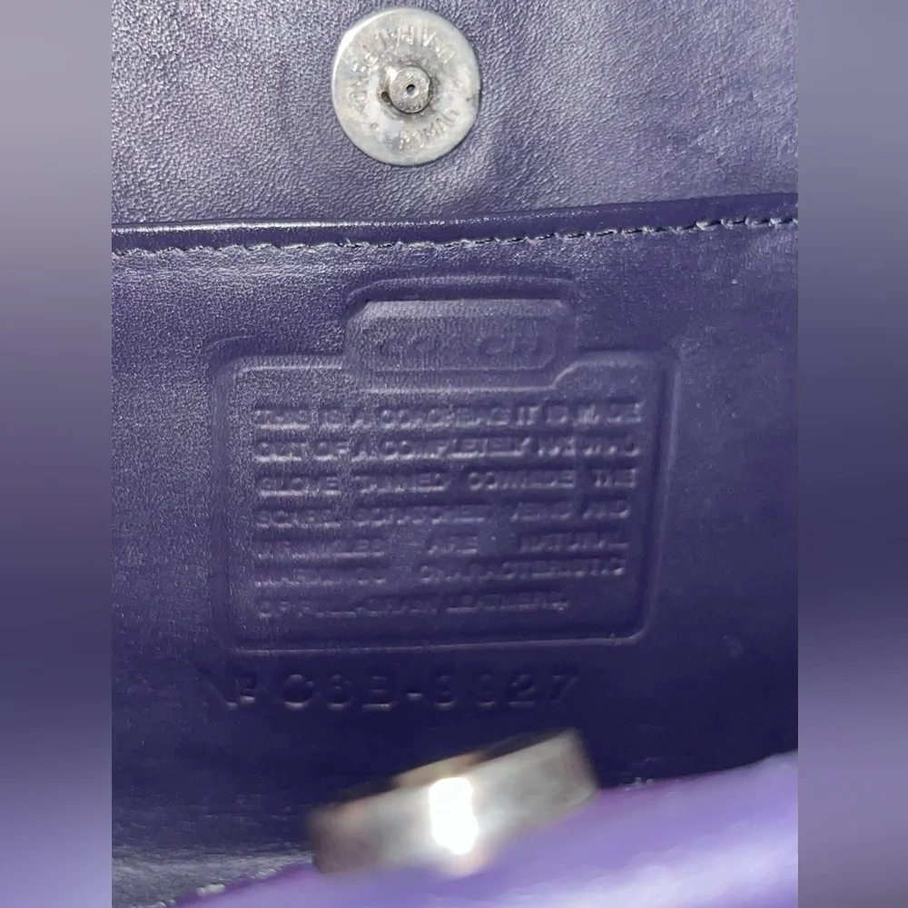 COACH Vintage Purple Leather Crossbody RARE! 💜 - Picture 6 of 11